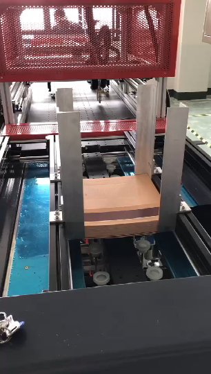 全自動煙包組裝機(jī)